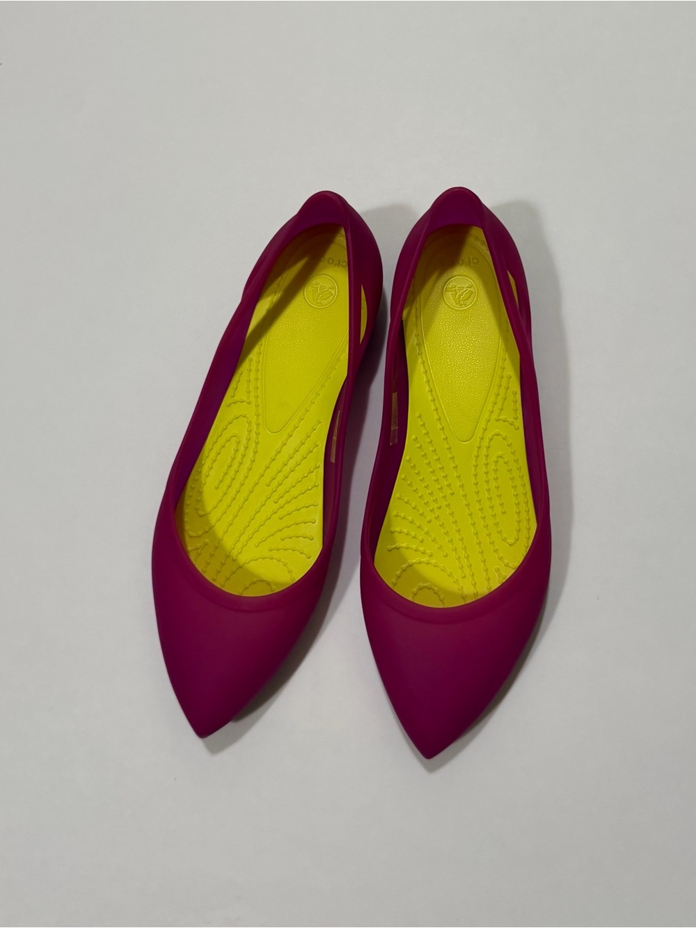 CROCS Women’s Pointed Ballet Flats in Fuchsia with Yellow Insole